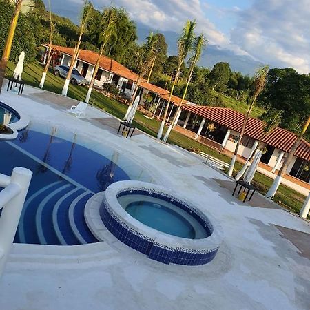 Rancho De Puerto Espejo Agrohotel อาร์เมเนีย ภายนอก รูปภาพ